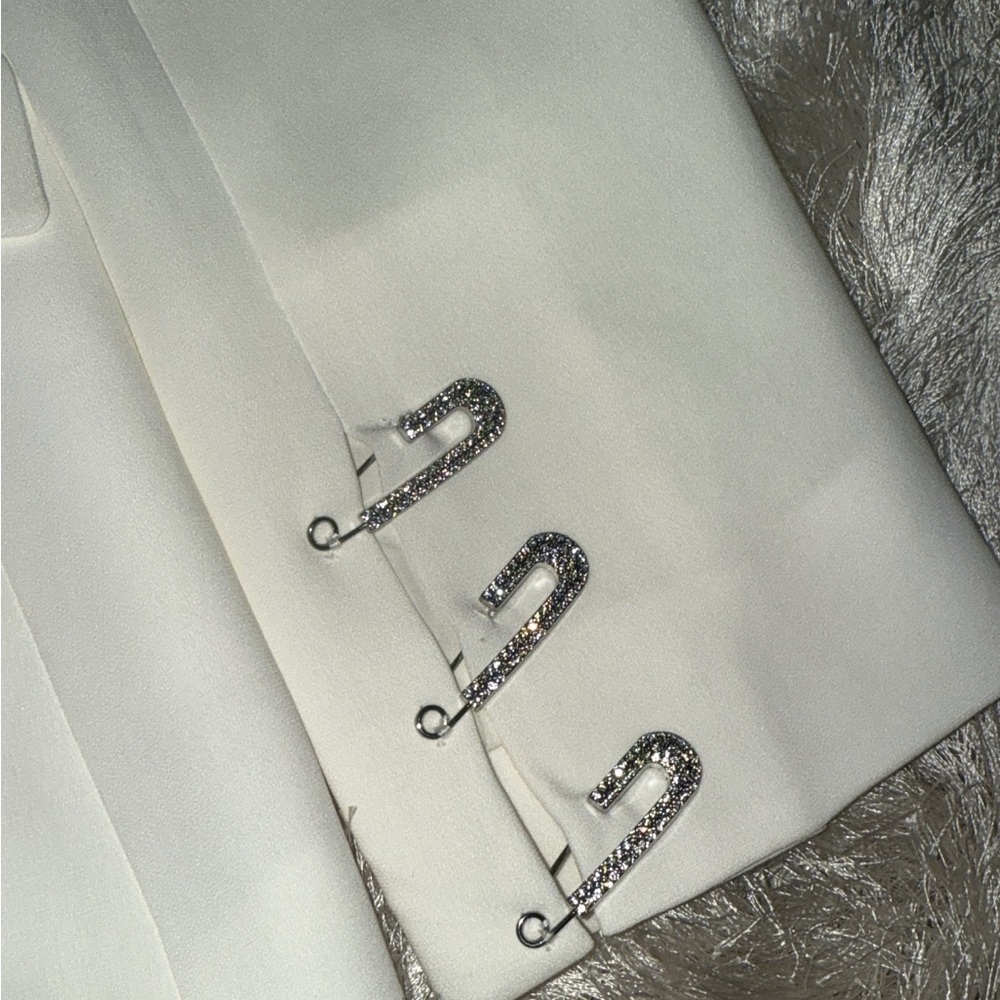 Cinq a sept blazer - Picture 3 of 6